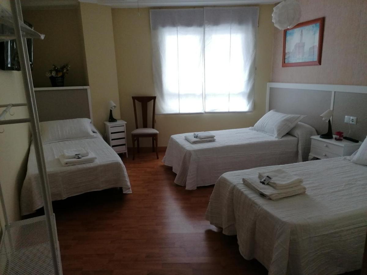 Cuatro Caminos Otel Sarria Dış mekan fotoğraf