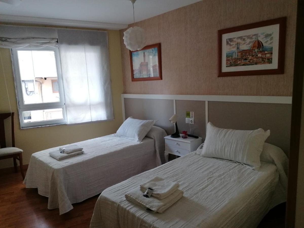 Cuatro Caminos Otel Sarria Dış mekan fotoğraf